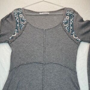 Maurices Waffle Knit Thermal 0 XS Grey Boho Embroidered Sharkbite Indie Peasant